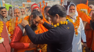 मकर संक्रांति पर वैष्णो संप्रदाय की भव्य शोभा यात्रा, एडीएम ने किया साधु-संतों का स्वागत