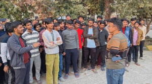 UP NEWS UPDATE :कन्नौज इंजीनियरिंग कॉलेज: सड़े आलू और घटिया दही पर भड़के छात्र, मेस में हंगामा