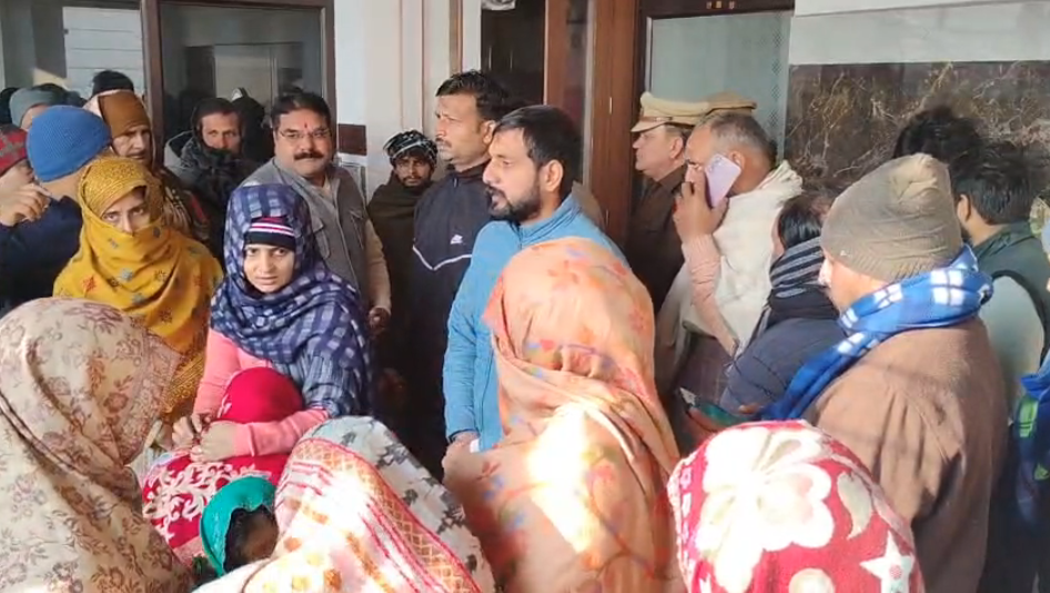 UP NEWS UPDATE :सहारनपुर हादसा: कौशिक विहार में एक ही परिवार के 5 सदस्यों की गोली मार हत्या