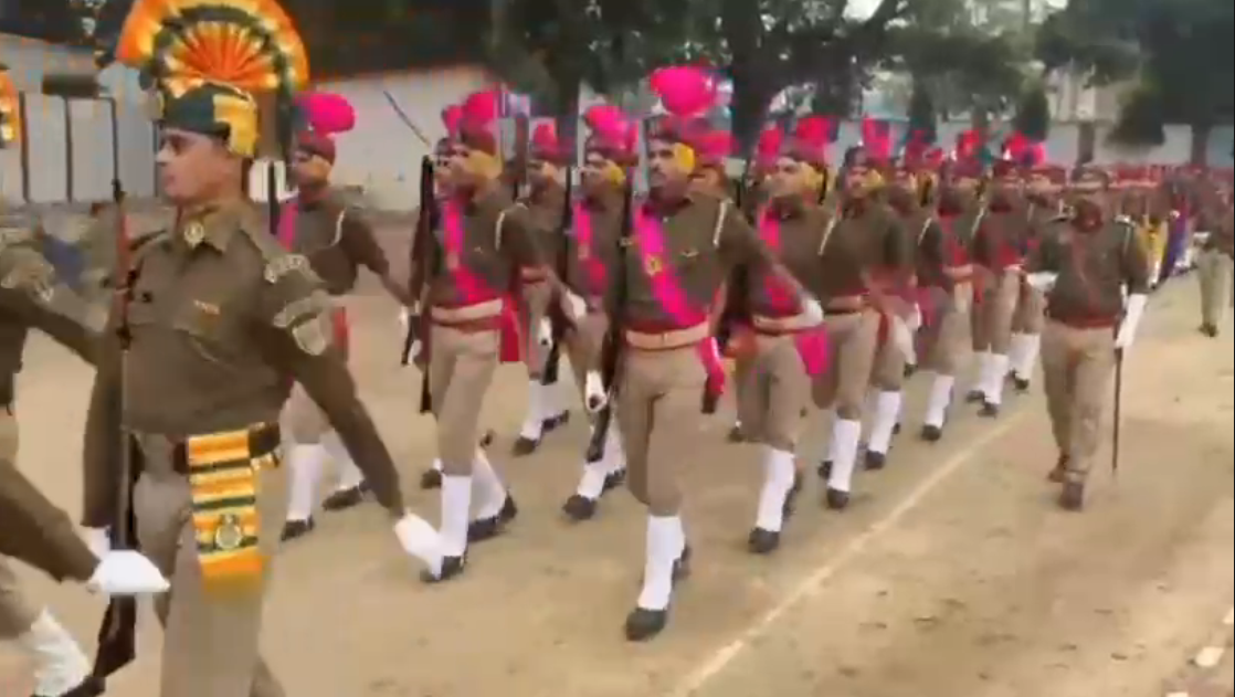 UP NEWS UPDATE :कानपुर: पहली बार केंद्रीय बल-NCC संग परेड रिहर्सल, कमिश्नर ने परखी तैयारी