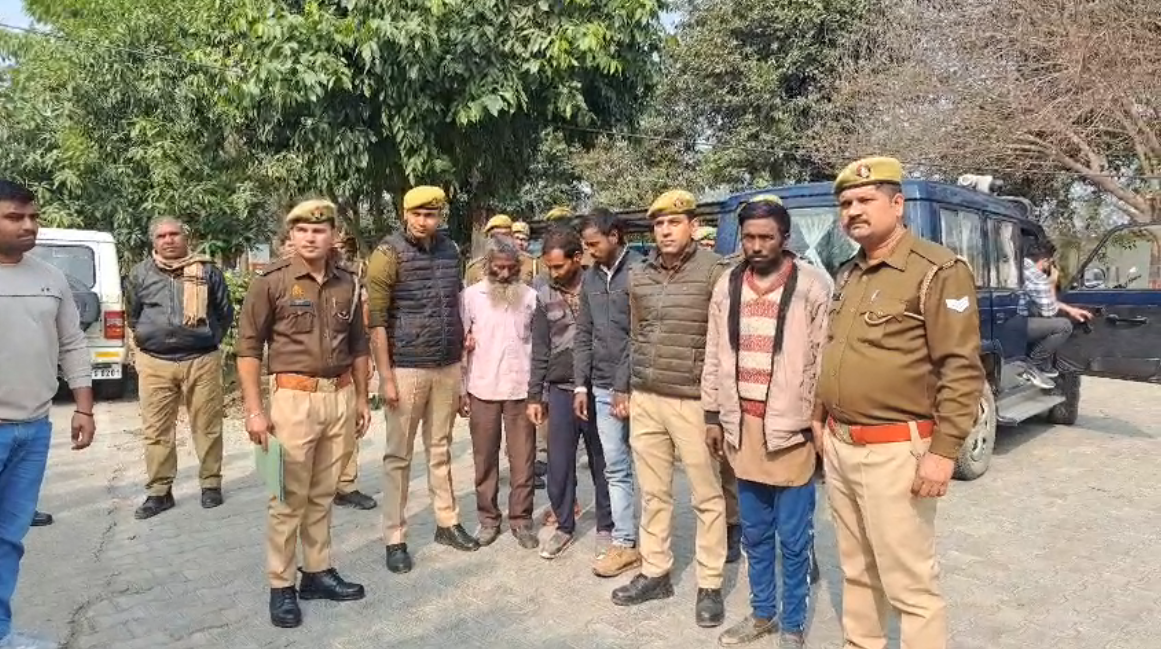 UP NEWS UPDATE :कासगंज- पुलिस, SOG और सर्विलांस टीम को मिली बड़ी सफलता