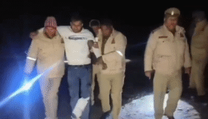 UP NEWS UPDATE :कासगंज: पुलिस मुठभेड़ में शातिर लुटेरे योगेंद्र गिरफ्तार, नगला मनी लूट का खुलासा