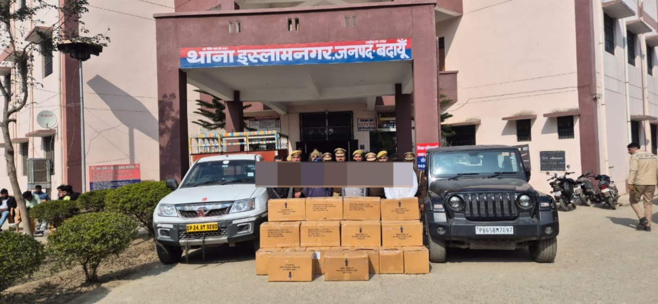 बदायूं: 100 पेटी शराब के साथ 4 अंतरराज्यीय तस्कर गिरफ्तार, 25 KM पीछा कर थार कार पकड़ी!