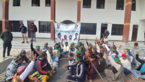 UP NEWS UPDATE :सहारनपुर तहसील: हुक्का विवाद में किसान-सुशासक आमने-सामने, वीडियो वायरल