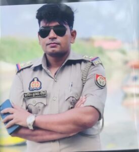 UP NEWS UPDATE :शॉकिंग! कानपुर दारोगा का नाबालिग से गैंगरेप, 50 हजार इनाम पर फरार!