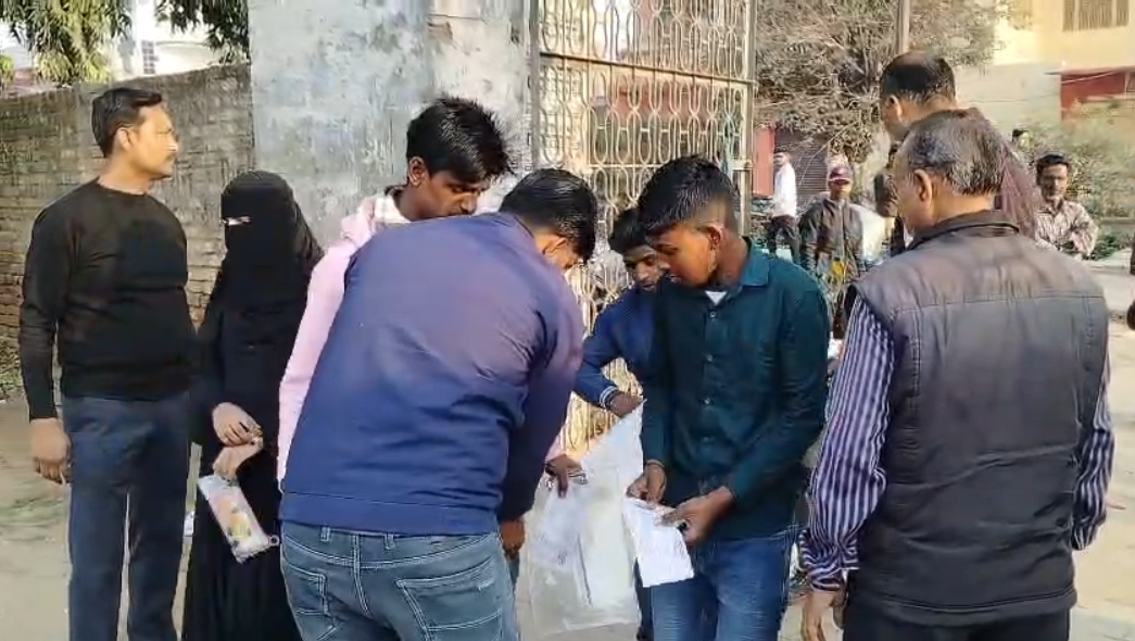 UP NEWS UPDATE :कासगंज यूपी बोर्ड परीक्षा आज शुरू: 40,000+ छात्र, सुरक्षा चाक-चौबंद!