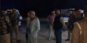 UP NEWS UPDATE :कन्नौज: ‘स्कूटी रोको वरना गोली मार देंगे’ – बाइक सवारों ने शिक्षिका का बैग लूटा, सोना-नकदी गायब!