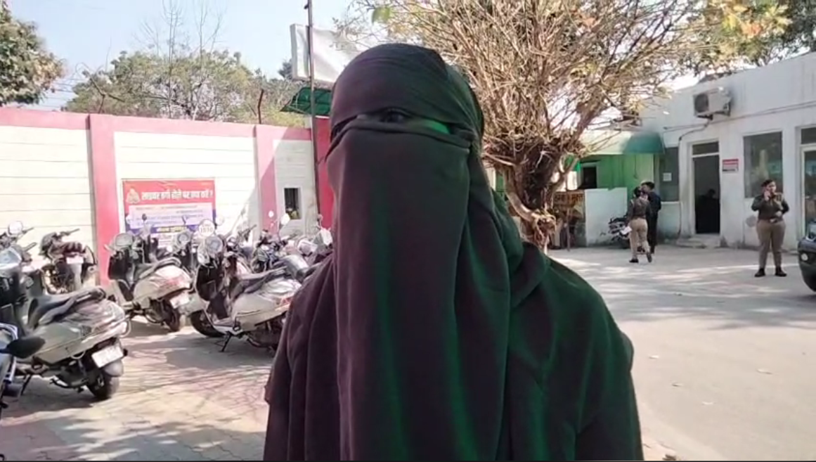 UP NEWS UPDATE :मेरठ में सोशल मीडिया पर दोस्ती के बाद शादी का झांसा, दुष्कर्म का आरोप; जेल से छूटकर धमकी देने की शिकायत।