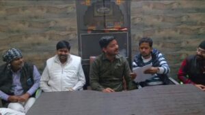 UP NEWS UPDATE :8 फरवरी को होगा विराट हिंदू सम्मेलन का आयोजन, प्रेस वार्ता के दौरान कार्यक्रम की जानकारी जिला बौद्धिक प्रमुख अर्चित चौहान ने दी