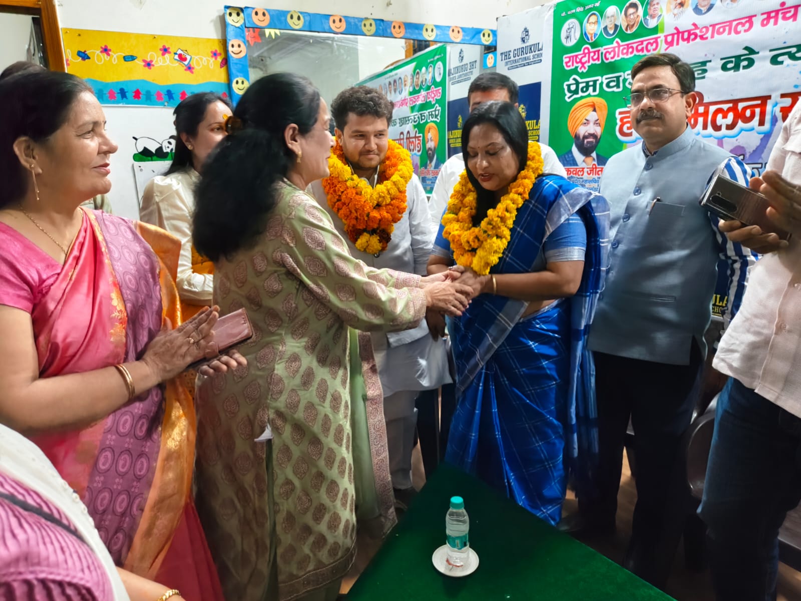 UP NEWS UPDATE :मेरठ: रालोद प्रोफेशनल मंच का भव्य होली मिलन, जूही त्यागी बनीं प्रदेश सचिव!