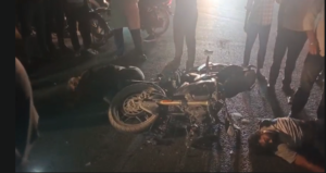 UP NEWS UPDATE :कासगंज: तेज रफ्तार वाहन ने रौंदे बाइक सवार दो युवक, गंभीर घायल!