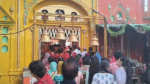 UP NEWS UPDATE :vफर्रुखाबाद: नवरात्रि की नवमी पर माता रानी के मंदिरों में जमी भक्तों की भीड़, भोग और कन्या भोज के साथ व्रत का होगा समापन