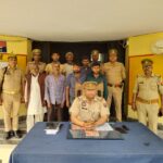 UP NEWS UPDATE :कासगंज: 42 वारंटी अभियुक्तों को पुलिस ने गिरफ्तार कर जेल भेजा, कोर्ट में पेश नहीं हो रहे थे