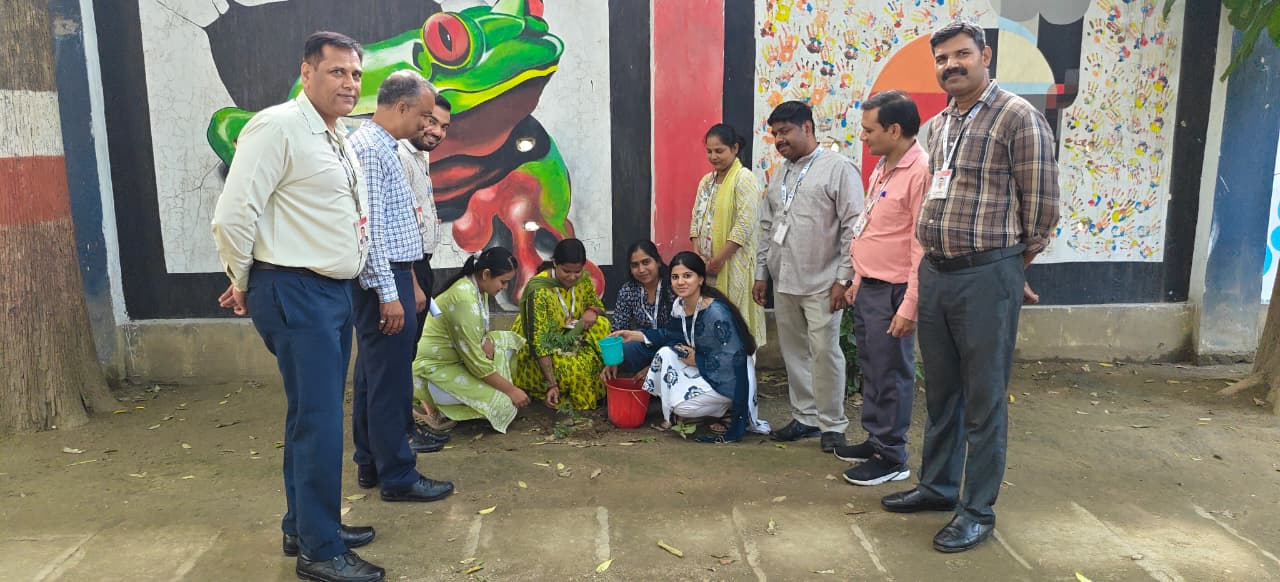 S D COLLEGE NEWS